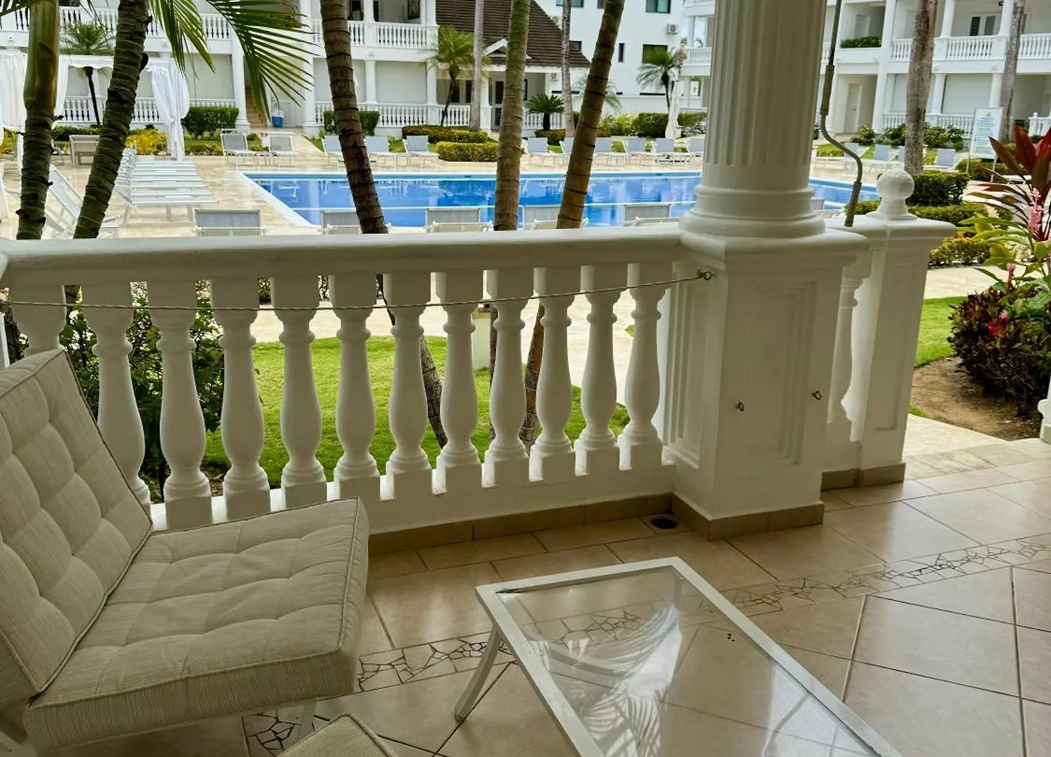 Beachfront Apartment - Punta Popy, Las Terrenas